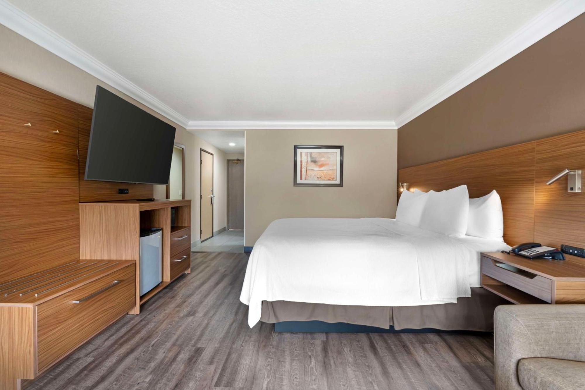 Best Western Plus Newport Mesa Inn Коста Меса Екстериор снимка